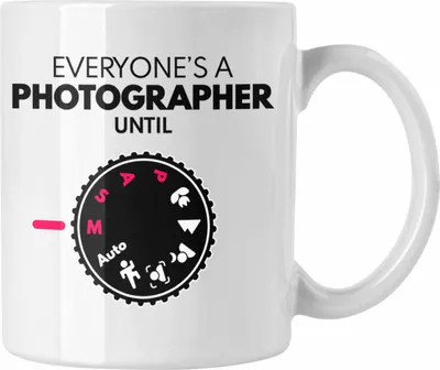 Produktbild von Trendation - Fotograf Tasse Zubehör Lustig Fotografie Geschenk Fotografieren Kaffeetasse Geschenkideen Grafik Insider (Weiß)