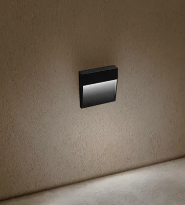 Immagine prodotto di CENTURY SEGNAPASSO LED PASEO QUADRATO Applique da esterno nera 4W 4000K IP54
