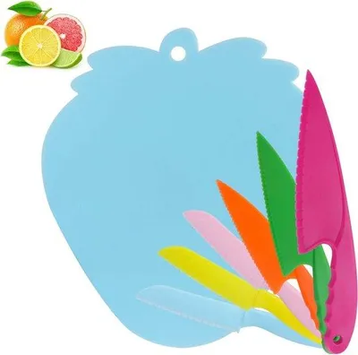 Immagine prodotto di Tomivo® Set da cucina per bambini, 7 pezzi: 6 coltelli colorati con lame smussate e un tagliere per fragole, sicuro per gli alimenti, senza BPA,  FDA, ideale per frutta e verdura, adatto a bambini dai 4 anni in su