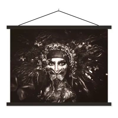 Produktbild von MuchoWow® Textilposter Frau - Luxus - Farbe 40x30 cm mit schwarzem Rahmen - Dekorationen