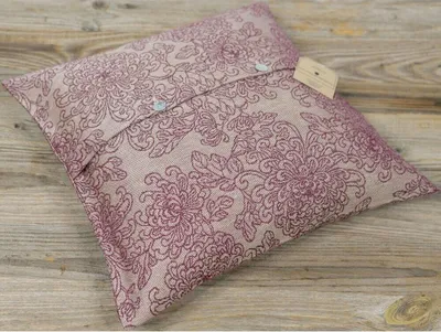 Produktbild von Kissen-Bezug 40x40 cm Vintage Blumen beige rot Baumwolle-Mix