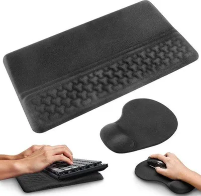 Produktbild von Ergonomische Mausunterlage und Tastaturunterlage mit Handgelenkauflage – Memory-Schaum – Rutschfestes Design – Entlastet das Handgelenk