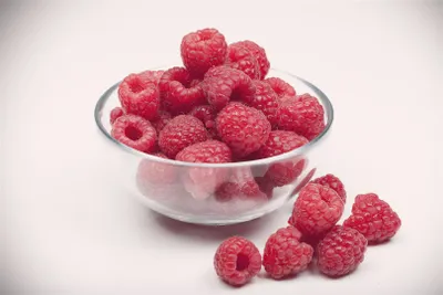 Produktbild von Rubus idaeus 'Aroma-Queen' -S-, Himbeere, aromatisch, 40–60 cm