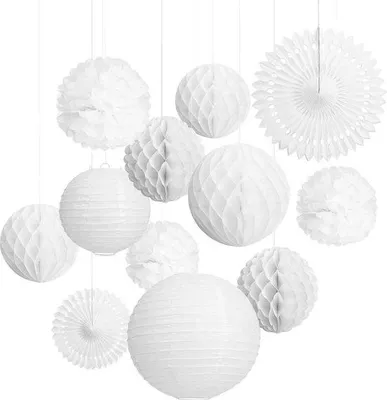 Produktbild von Weiße Deko-Set 12-teilig mit Pompons und Honigraatstruktur