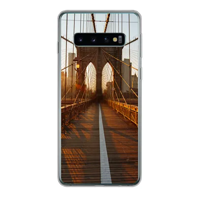 Produktbild von MuchoWow® Handyhülle Schutzhülle Hülle für Samsung Galaxy S10 Brooklyn Bridge in New York bei Sonnenuntergang Silikon Softcase Handy Hülle - Handytasche