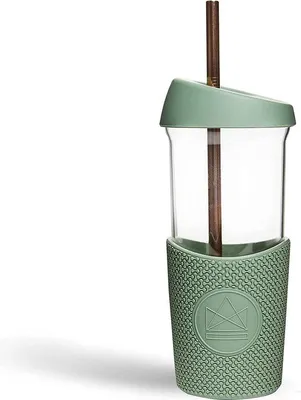 Produktbild von Famanu Smoothiebecher mit Metallstrohhalm - 20 oz, wiederverwendbar, mit 2 Deckeln und Silikon-Dichtung