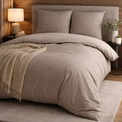 Produktbild von Satin Bettwäsche 200 x 220 cm, mit 2 Kissenbezügen in 80 x 80 cm, beige, 100% Mako Baumwolle, sleepling