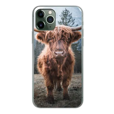 Produktbild von MuchoWow® Handyhülle Schutzhülle Hülle für iPhone 11 Pro Schottischer Hochländer - Kuh - Tiere - Berg - Natur Silikon Softcase Handy Hülle - Handy