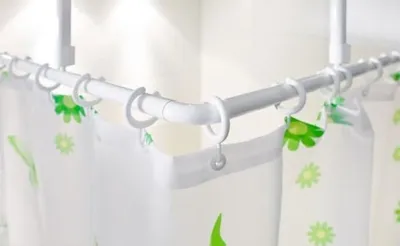 Zdjęcie produktu dla KĄTOWNIK 150x150 cm DŁUGOŚĆ EKSTRA BEZ BARIER BIAŁY 2x UCHWYTY SUFITOWE WANNA