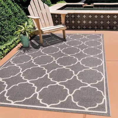 Zdjęcie produktu dla Odporna na warunki atmosferyczne wykładzina zewnętrzna na balkon i taras – jasnoszara – 80 x 150 cm.