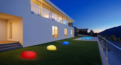 Produktbild von Bonetti LED Solar Gartenleuchte Stein / 8 Farben / optionaler Farbwechsel / 40 cm / IP67 / RGB / Solarlampe / Dekoleuchte / Außenleuchte / Gartenlampe / Dekostein / Leuchtstein / Stone / Steinleuchte
