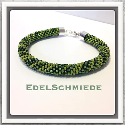 Produktbild von Häkelarmband Grüntöne mit 925/- Verschluß