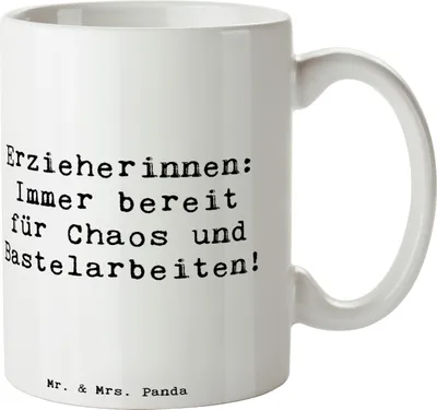 Produktbild von Mr. & Mrs. Panda Becher Spruch Erzieherin Chaos - Weiß - Geschenk, Henkelpott, Kaffeetasse, Vertrauen, Tasse, Beruf, Teetasse, Liebe, Berufsleben, Fürsorge, Teebecher