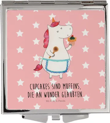 Produktbild von Mr. & Mrs. Panda Handspiegel Einhorn Küche - Rot Pastell - Geschenk, Schminkspiegel, Muffin, Kuchen, Kosmetikspiegel, Unicorn, Mini Spiegel, Einhörner, Klappspiegel