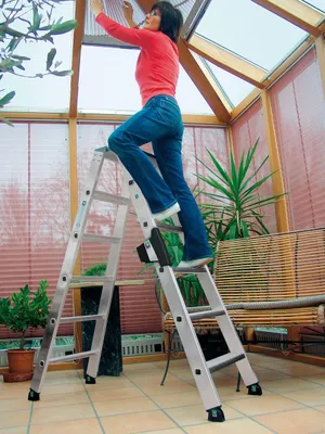 Produktbild von Günzburger Steigtechnik Stufen-Stehleiter beidseitig begehbar mit clip-step relax 2 x 6 Stufen - 042212