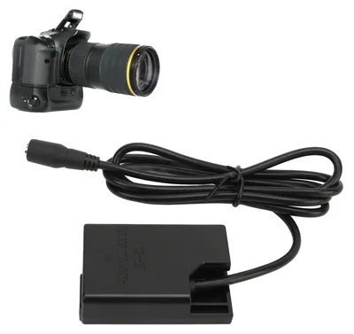 Productafbeelding van Dummy-batterij, DC-aansluiting, ABS-materiaal, afmetingen 10 x 6 x 3 cm, compatibel met DSLR-camera's D5600, D3300, D3500, D5100, voeding DC 5V, uitgang 8.4V