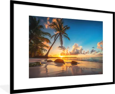 Produktbild von MuchoWow® MuchoWow® Gerahmtes Poster Strand - Meer - Palme - Sonnenuntergang 90x60 cm - Poster mit zchwarzem Bilderrahmen - Wanddekoration - Fotos