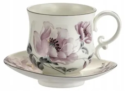 Produktbild von Elegante Porzellan-Tasse mit Unterteller, 400ml, Rosenmuster