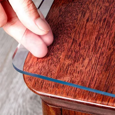 Immagine prodotto di Tovaglia trasparente in PVC: impermeabile e facile da pulire