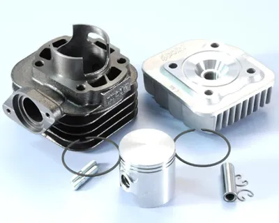 Zdjęcie produktu dla Zestaw cylindrów Polini z żeliwa szarego sport 70cc 47mm do Kymco horizontal AC (SF10)