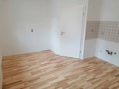 Produktbild von HPFloor | 3,60 m² | Esche Hellbraun 10mm Parkett Schiffsboden, Massivholz Parkettboden, Landhausdiele, Naturbelassen, Langlebig, Einfach zu Verlegen, Mit Klick System
