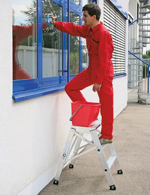 Immagine prodotto di MUNK Aluminium-Arbeitspodest klappbar 4 Stufen 3,00m Arbeitshöhe