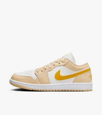 Produktbild von Nike Air Jordan 1 Low "Sail Yellow Ochre", Gelb, Größe: 38