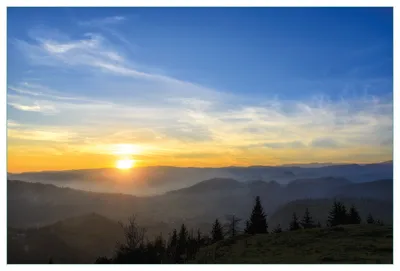 Produktbild von Wallario Küchenrückwand aus Glas, Größe: 90 x 60 cm, Motiv: Sonnenaufgang über dem Schwarzwald | Spritzschutz | abwischbar | pflegeleicht | in