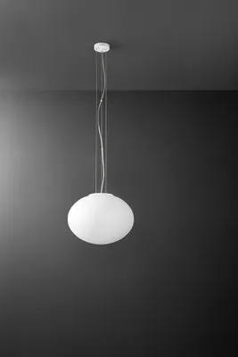 Immagine prodotto di Lampada a Sospensione in vetro soffiato bianco satinato diametro 40cm, struttura in metallo, 2x E27 Max 60W, design moderno ed elegante - Perenz