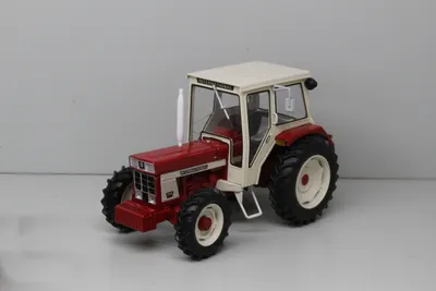 Produktbild von Replicagri Traktor IH International 744 REP171