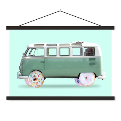 Produktbild von MuchoWow® Textilposter Donuts - Lieferwagen - Auto - Grün 90x60 cm mit schwarzem Rahmen - Aufhängungssatz