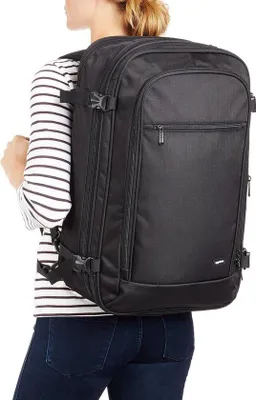 Produktbild von Famanu Reisrucksack mit Tragegriff und Schulterriemen - Schwarz