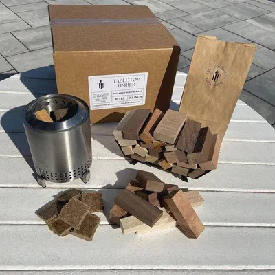 Productafbeelding van Duurzaam Mini Brandhout voor Vuurkorven - Oven Gedroogd Hardhout - Geschikt voor Kleinere Vuurputten