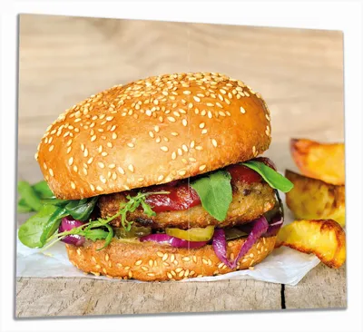 Produktbild von Wallario Herdabdeckplatte aus Glas, Größe 60 x 52 cm 2-teilig, Motiv Burger mit frischem Salat und Pommes