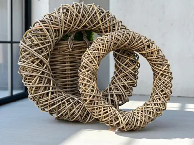 Produktbild von Großer Rattan-Kranz 60 cm oder 80 cm – Naturdeko Türkranz – Handgefertigt – Boho Wandkranz – Kranz aus Rattan für Innen & Außen – 80 cm