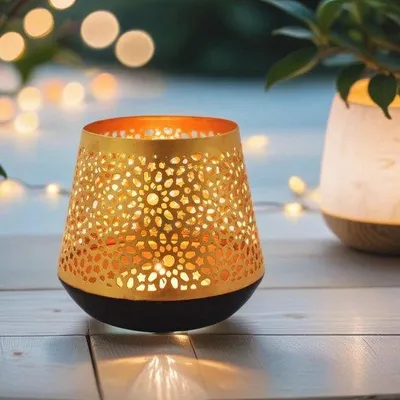 Produktbild von Famanu Laterne Marokkanisch Gold 12 cm - Elegante Tischlaterne für Wohnzimmer und Garten