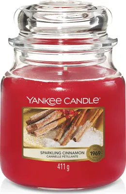 Zdjęcie produktu dla Yankee Candle Classic Housewarmer Medium, zapach świąteczny, Sprakling Cinnamon, świeca zapachowa, zapach do pokoju w słoiku, 1100953E