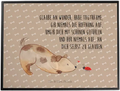 Produktbild von Mr. & Mrs. Panda schreibtischmatte Hund Marienkäfer - Hundeglück - Geschenk, Zuversichtlich, Positiv, Schreibunterlage, Unterlage Schreibtisch, Hunde, malunterlagen