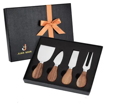 Productafbeelding van 4-delige Kaasmes Set van RVS met Acacia Houten Handvat