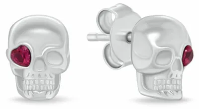 Produktbild von Stilvolle Silberohrringe mit kubischem Zirkonia-Totenkopf EA1228W