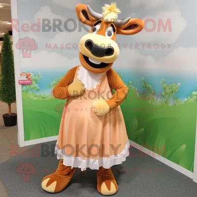Produktbild von Pfirsich-Jersey-Kuh REDBROKOLY Maskottchen kostüm gekleidet in ein Etuikleid und Kummerbunde