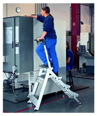 Produktbild von Sicherheitstreppe 3 Stufen Z500