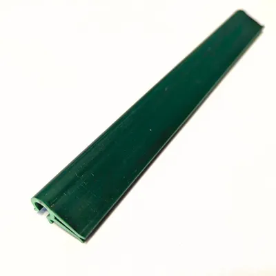 Produktbild von Sichtschutzstreifen zaun|zu Klemmschiene PREMIUM-Clip Zaunblende Doppelstabzaun Grün 20er Pack