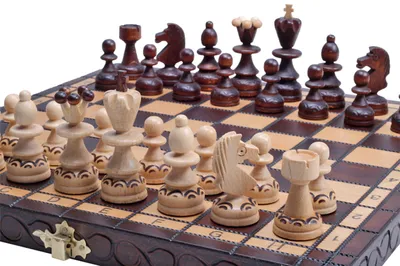 Produktbild von Kleines Holzschachspiel handgefertigt mit dekorativen Figuren 29x29cm