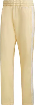 Produktbild von adidas Herren Trainingshose Straight Leg Track Pant Gr.XS easy yellow (HR7900)