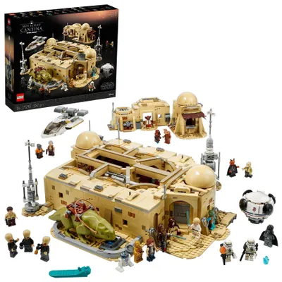 Zdjęcie produktu dla LEGO Star Wars Kantyna Mos Eisley, Zestaw Konstrukcyjny dla Dorosłych z 21 Minifigurkami, w tym Chewbacca i Obi-Wan Kenobi, Ozdoba na biurko, Prezent Urodzinowy dla Niego i dla Niej 75290