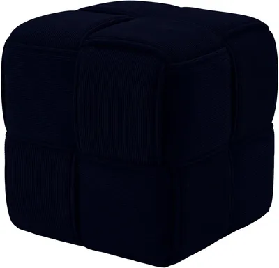 Produktbild von CLP Sitzhocker Forinta, hochwertiger Cordstoff, moderner Stil, bequem und elegant | mitternachtsblau Farbe mitternachtsblau, KI-generiertes Bild