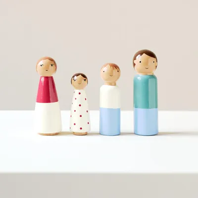 Produktbild von Petite Amélie Puppen für Puppenhaus «Ma Petite Famille Jacinthe»