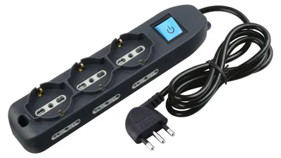 Productafbeelding van Electraline 62019, veelzijdige stekkerdoos, met 3 + 6 stopcontacten en een kabel van 1,5 meter
