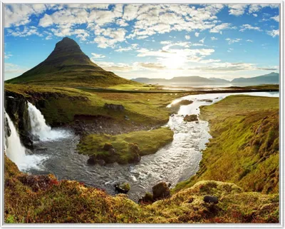 Produktbild von Wallario Wandbild Island Panorama Fluss  Berge und blauer Himmel, Größe: 40,30 x 50,30 cm, Poster mit weißem Aluminiumrahmen